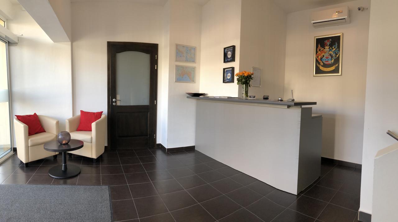 Viktoria Lodge Bed And Breakfast Vodice Exterior foto